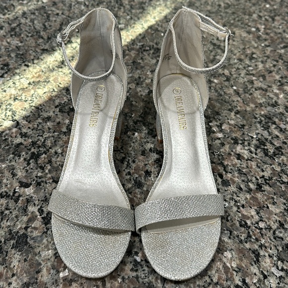 Dream Pairs sparkly silver low chunky heel Size 9 - Picture 4 of 6